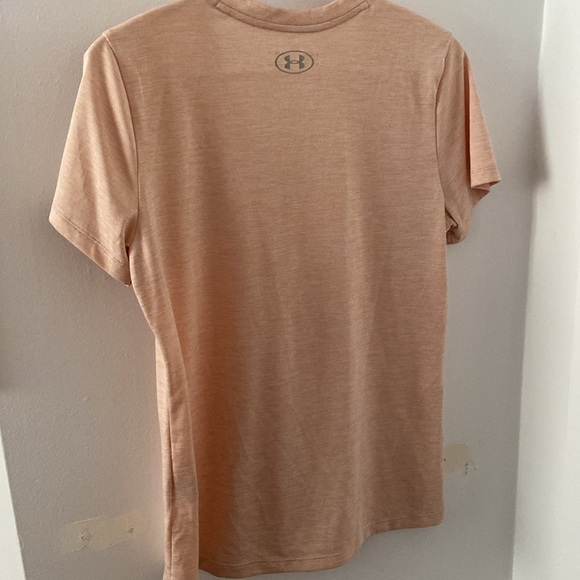 Under Armour t-shirt - Picture 3 of 4